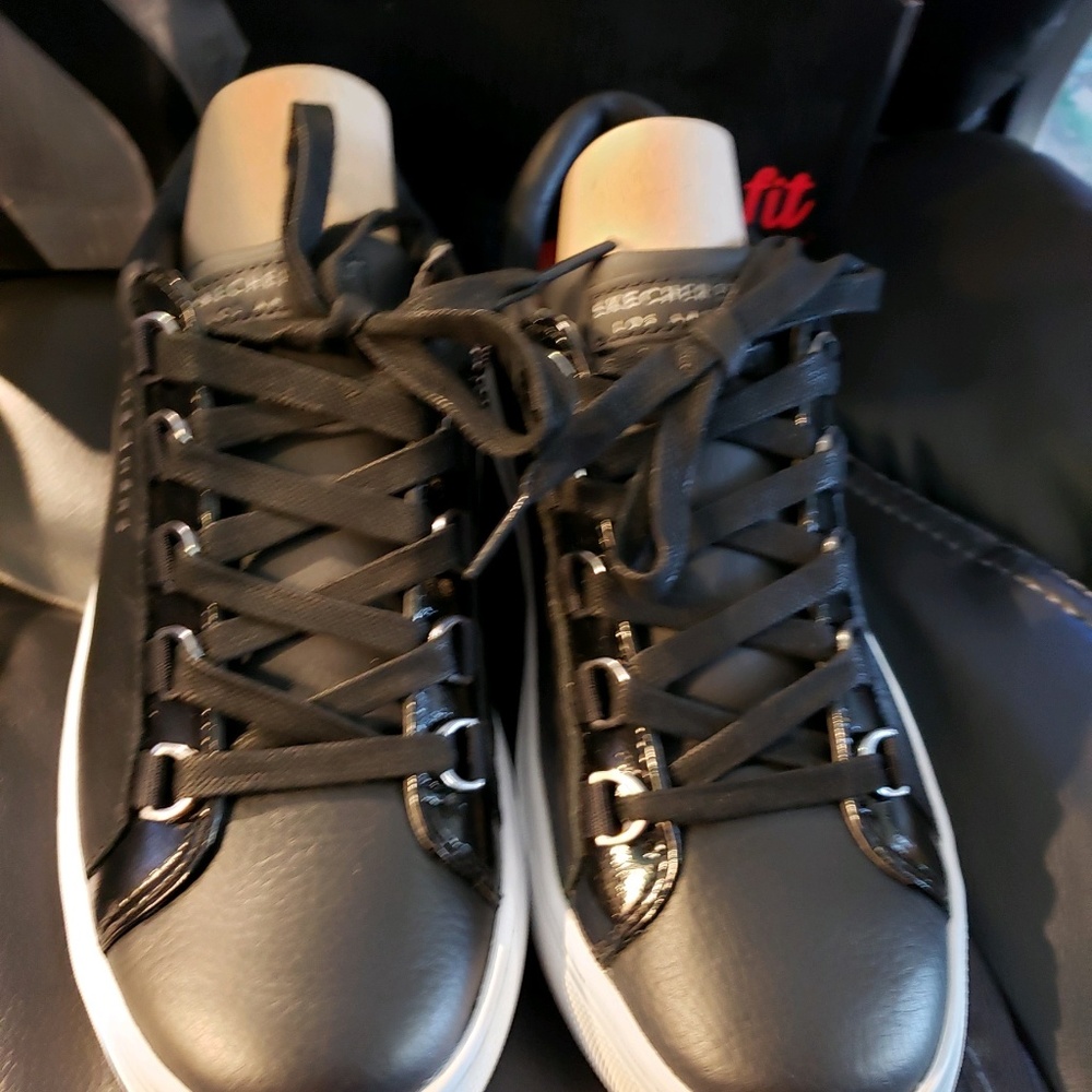 SKECHERS STREET LOS ANGELES SNEAKERS , NWT